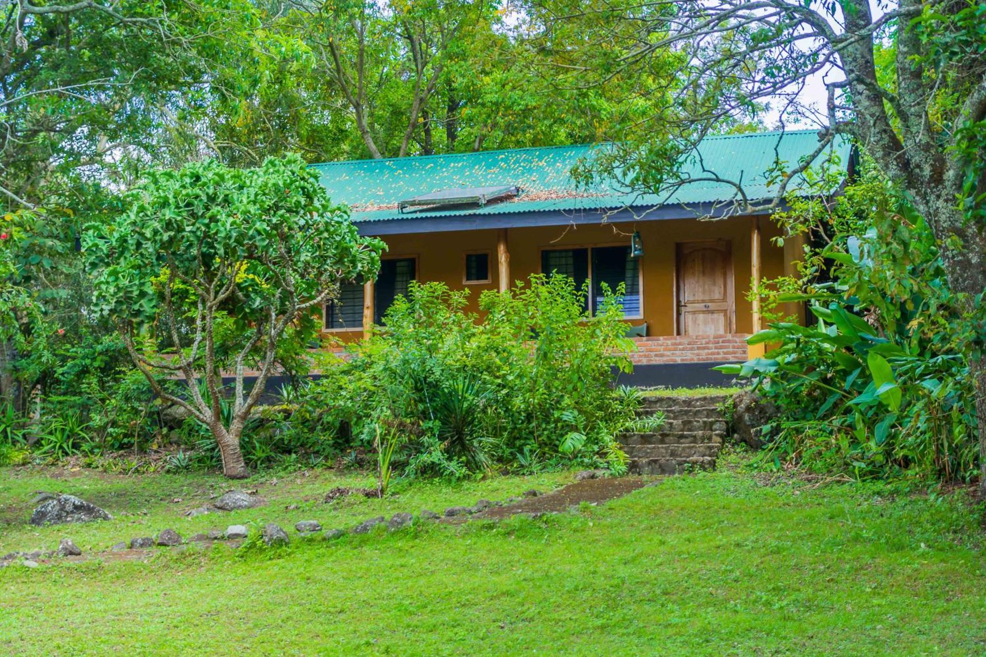 Meru Mbega Lodge Usa River Εξωτερικό φωτογραφία